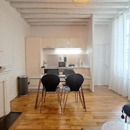 Appartement Centre Vieux Tours Dans Immeuble Historique 3P Buitenkant foto