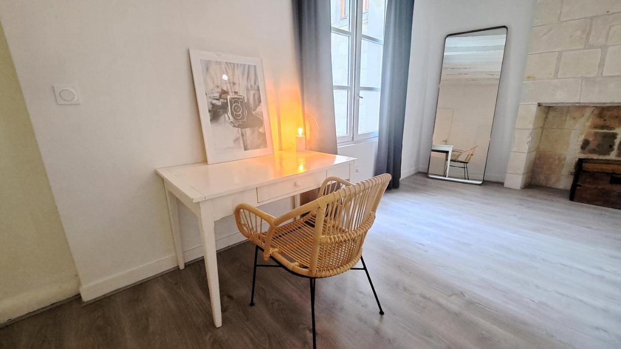 Appartement Centre Vieux Tours Dans Immeuble Historique 3P Buitenkant foto